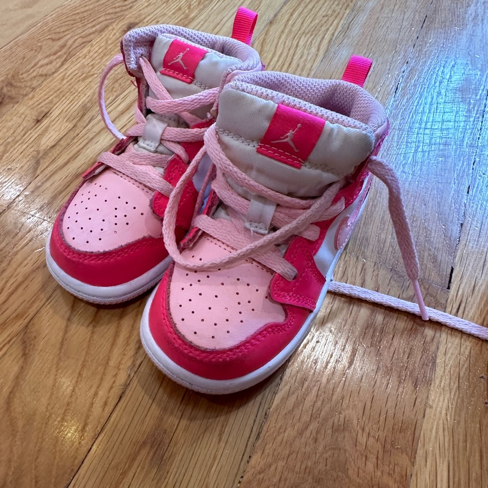 Barbie Jordan sneakers size 6 EUC maybe worn twice